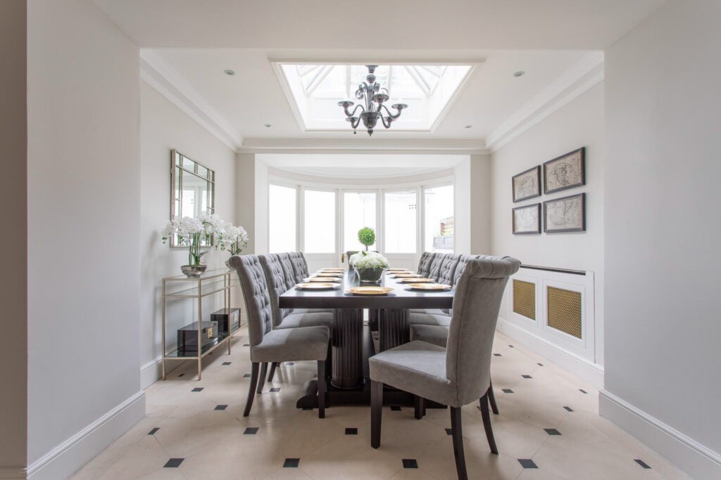 Grand dining room in Airbnb Holiday let in west London